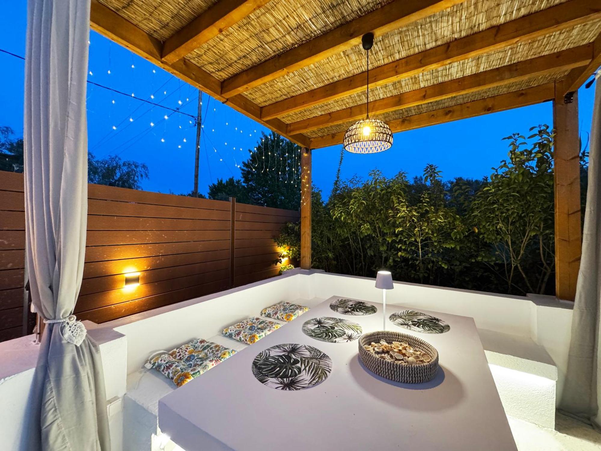 Burnelia Vacation House ليفكيمي المظهر الخارجي الصورة